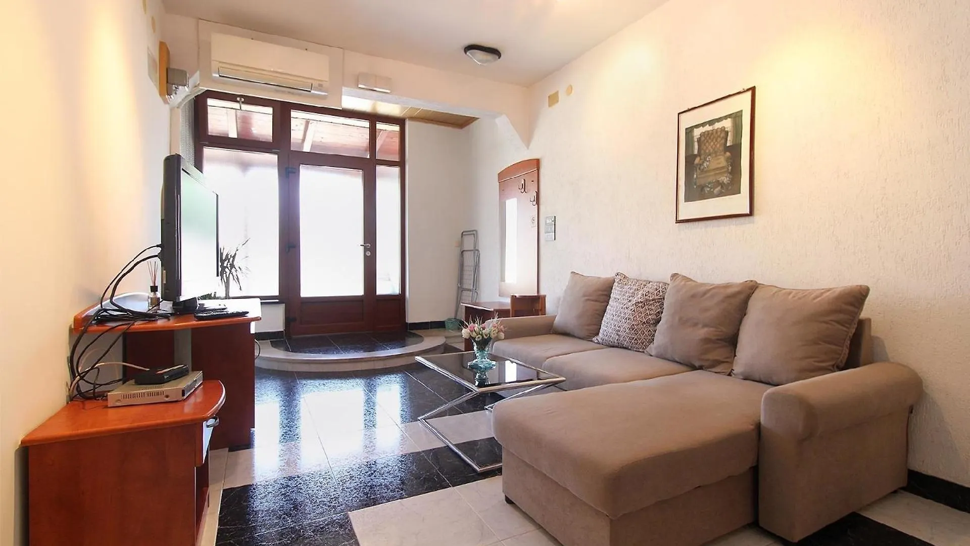 Ferienwohnung Fuer 4 Personen Ca 46 Qm In Pula, Istrien Istrische Riviera 0*, Pula Croatia